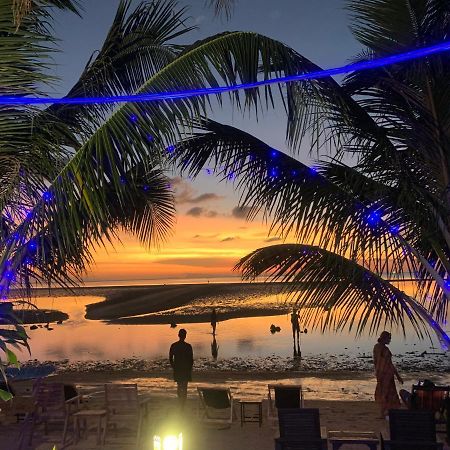 Free Concept Beach Resort スリタヌ エクステリア 写真
